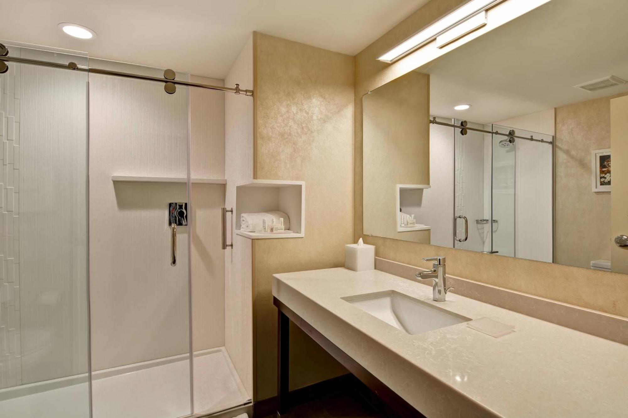 Courtyard By Marriott Long Island Islip/Courthouse Complex Hotel Central Islip Luaran gambar