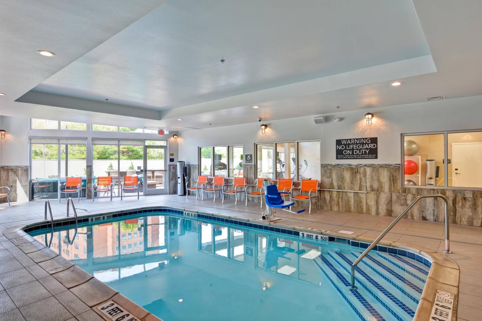 Courtyard By Marriott Long Island Islip/Courthouse Complex Hotel Central Islip Luaran gambar